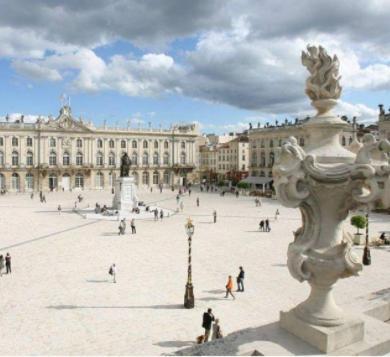 Hotel Le Stanislas น็องซี ภายนอก รูปภาพ