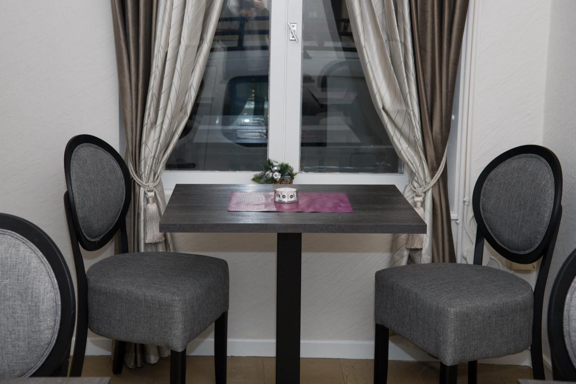 Hotel Le Stanislas น็องซี ภายนอก รูปภาพ