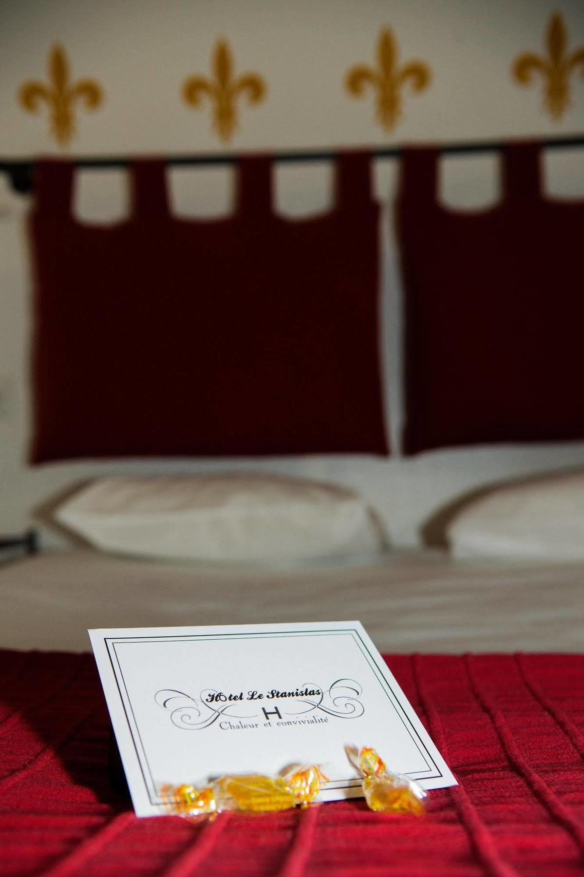 Hotel Le Stanislas น็องซี ภายนอก รูปภาพ